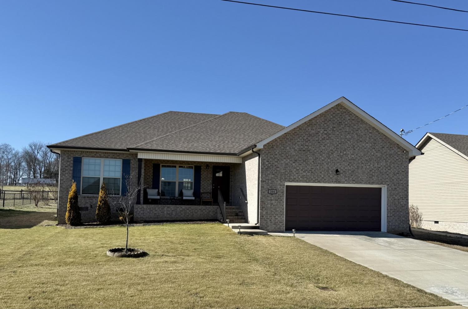 204-Rose-Ln For Sale