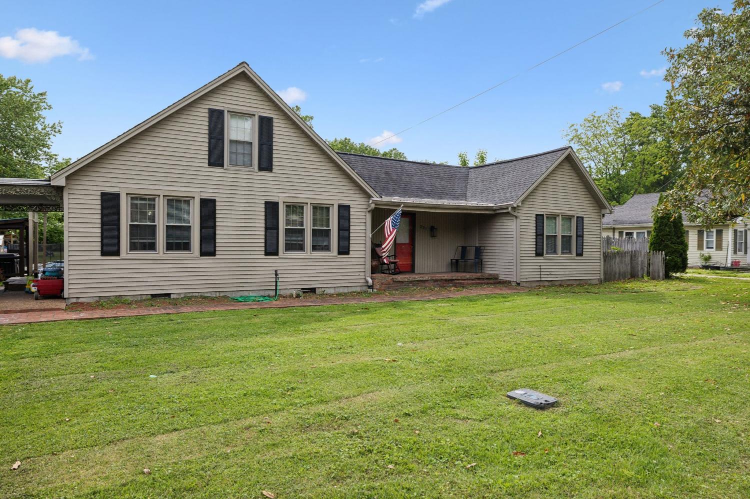 221-N-Ewing-St For Sale