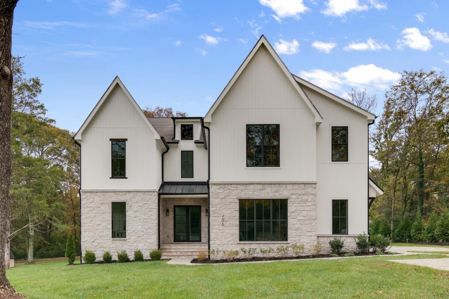 706-Brook-Hollow-Rd For Sale