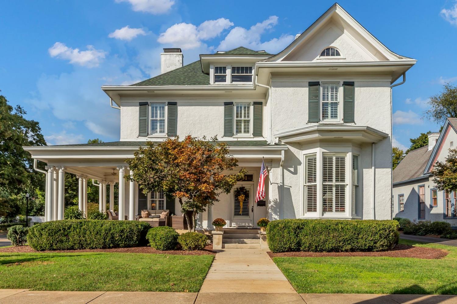 401-E-Main-St For Sale