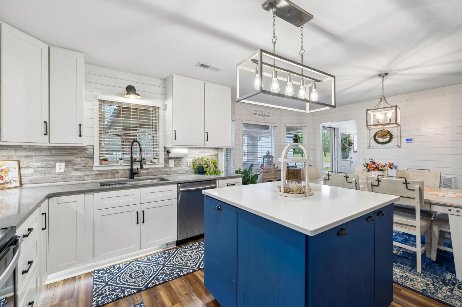 Hampshire Unit School Property for Sale