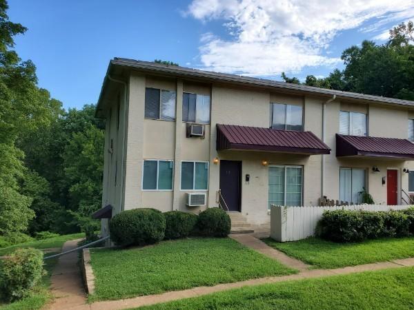 550-Harding-Pl For Sale