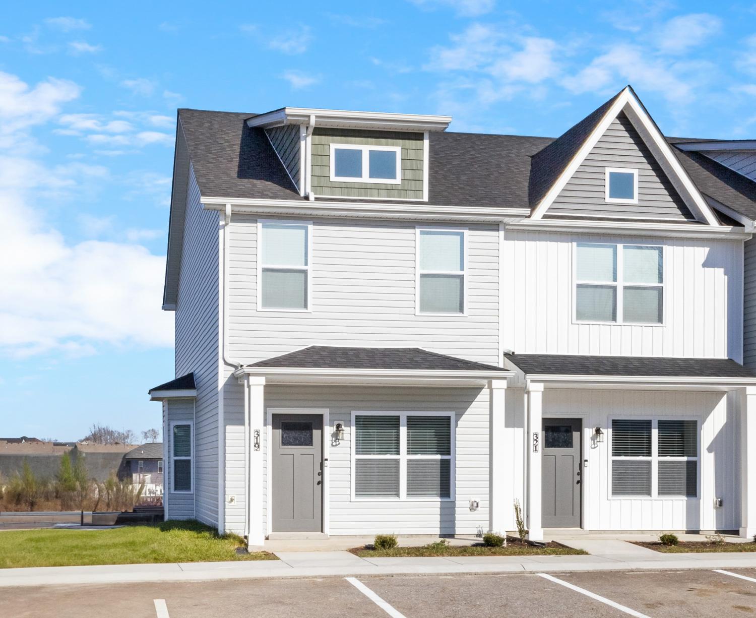 319-Front-Ridge-Circle For Sale