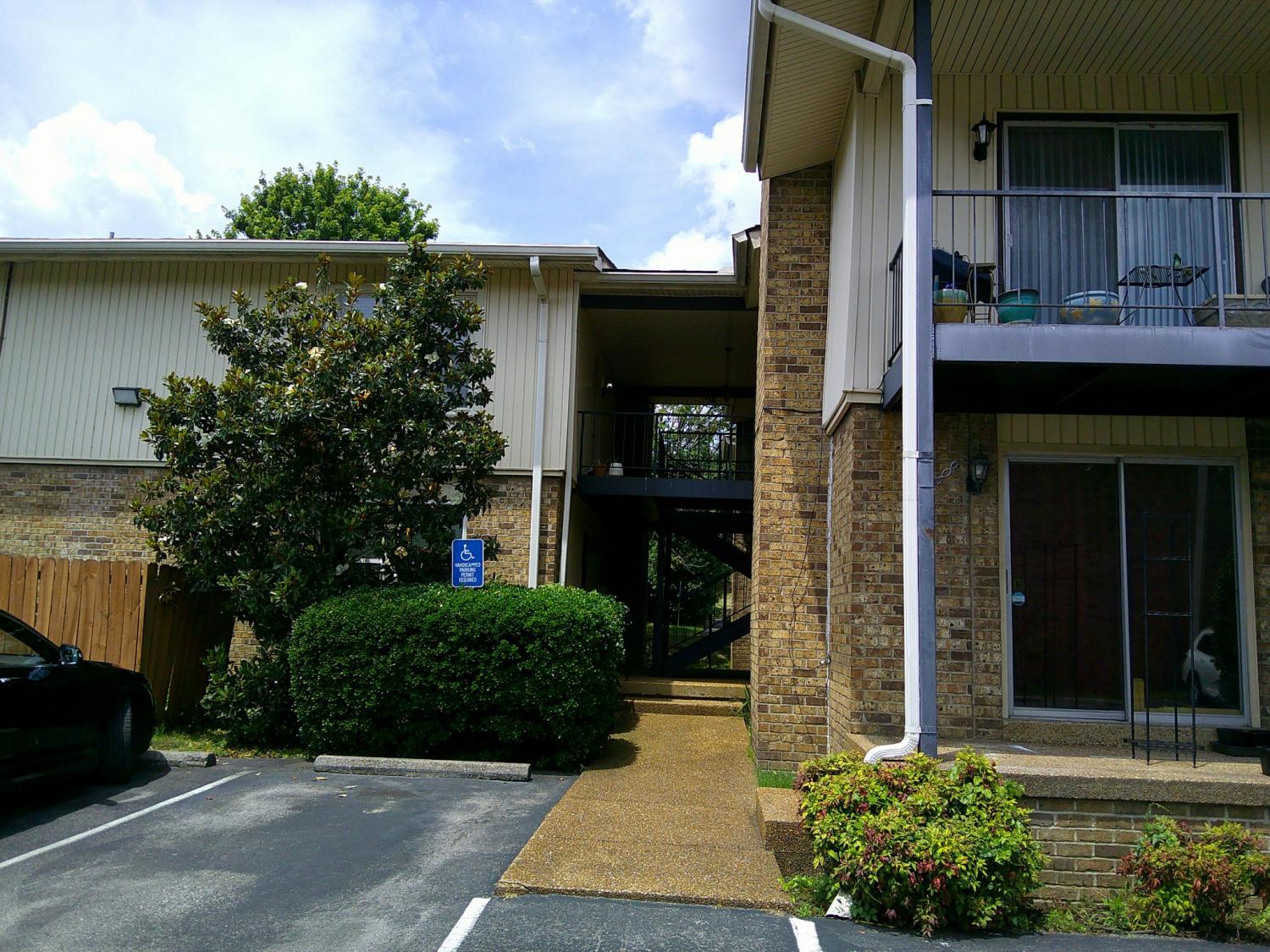 2116-Hobbs-Rd For Sale