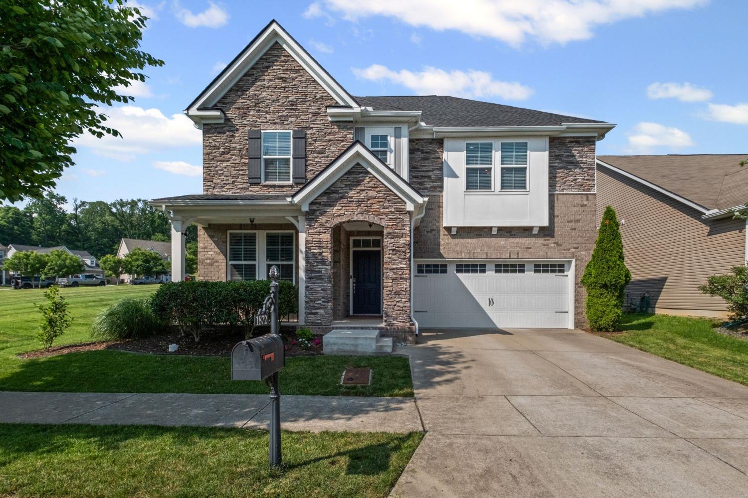 1872-Stonewater-Dr For Sale