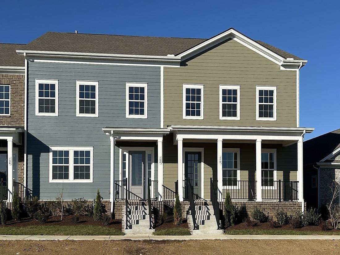 110-Ireton-Aly For Sale