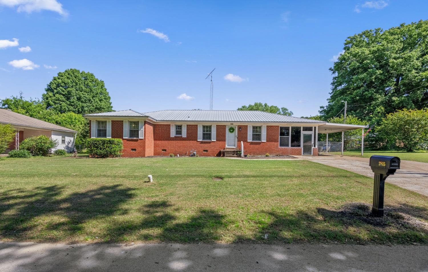 2815-Northwood-Blvd For Sale