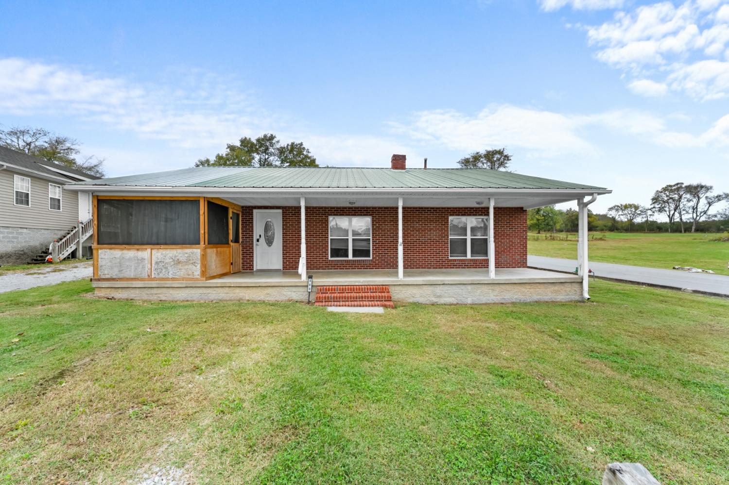 469-Edgewood-St For Sale
