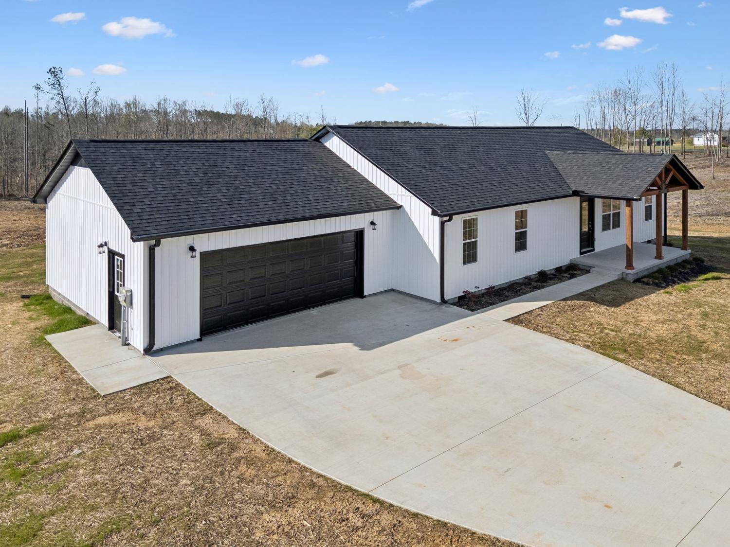 184-Ashmore-Rd For Sale