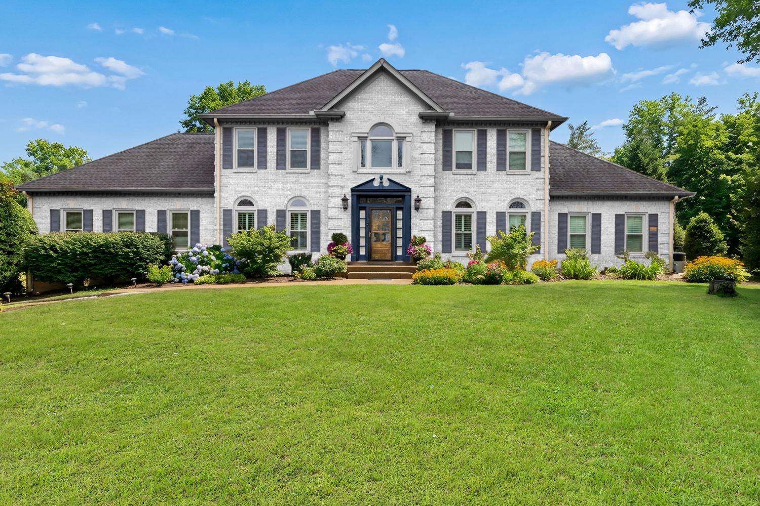 1412-Arrowhead-Dr For Sale