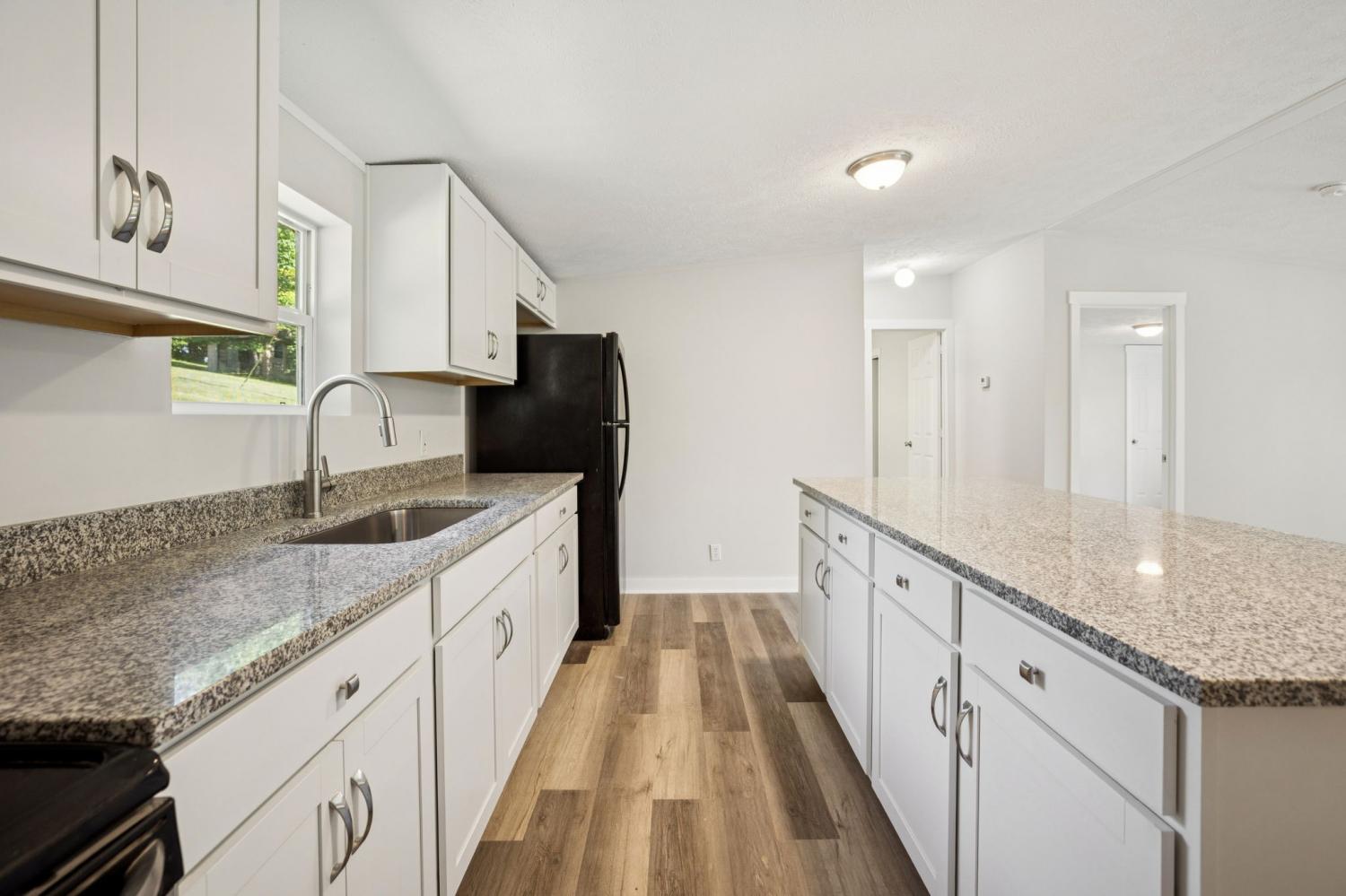 3117-Thompson-Ln For Sale