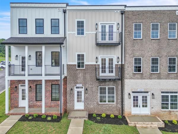 183-Charleston-Ave For Sale