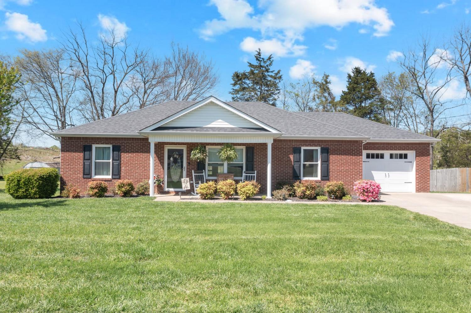 109-Greystone-Way For Sale