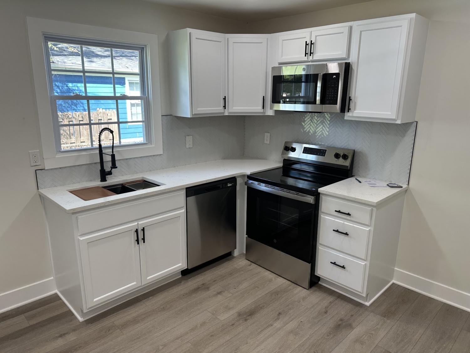 1009-43rd-Ave--N For Sale