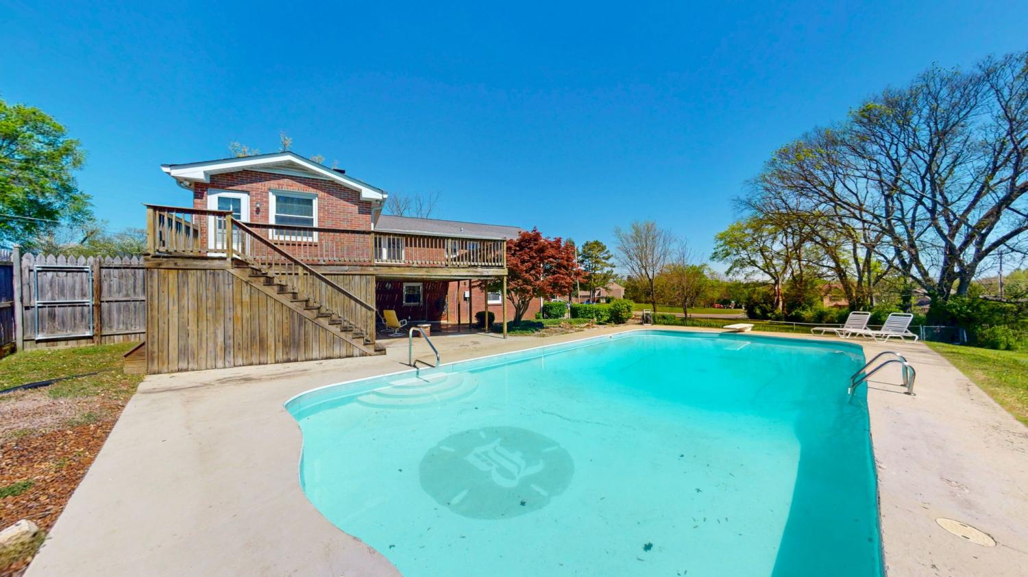 1001-Clearview-Dr For Sale