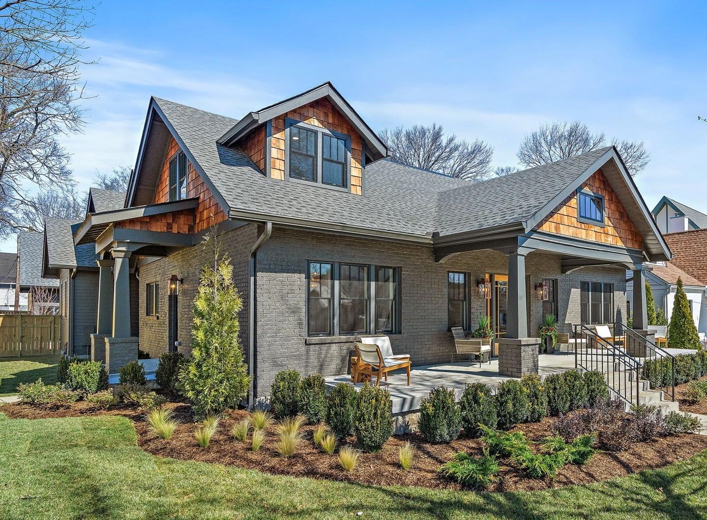 926-Bradford-Ave For Sale