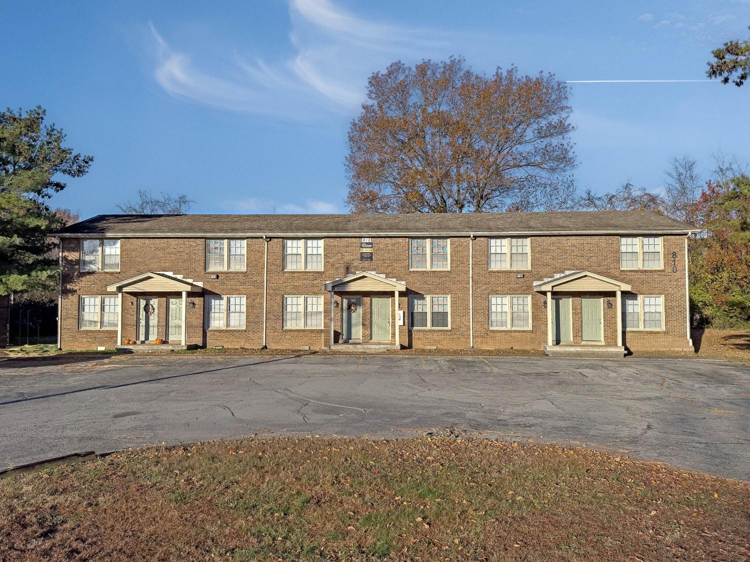 810-Golfview-Place--E For Sale