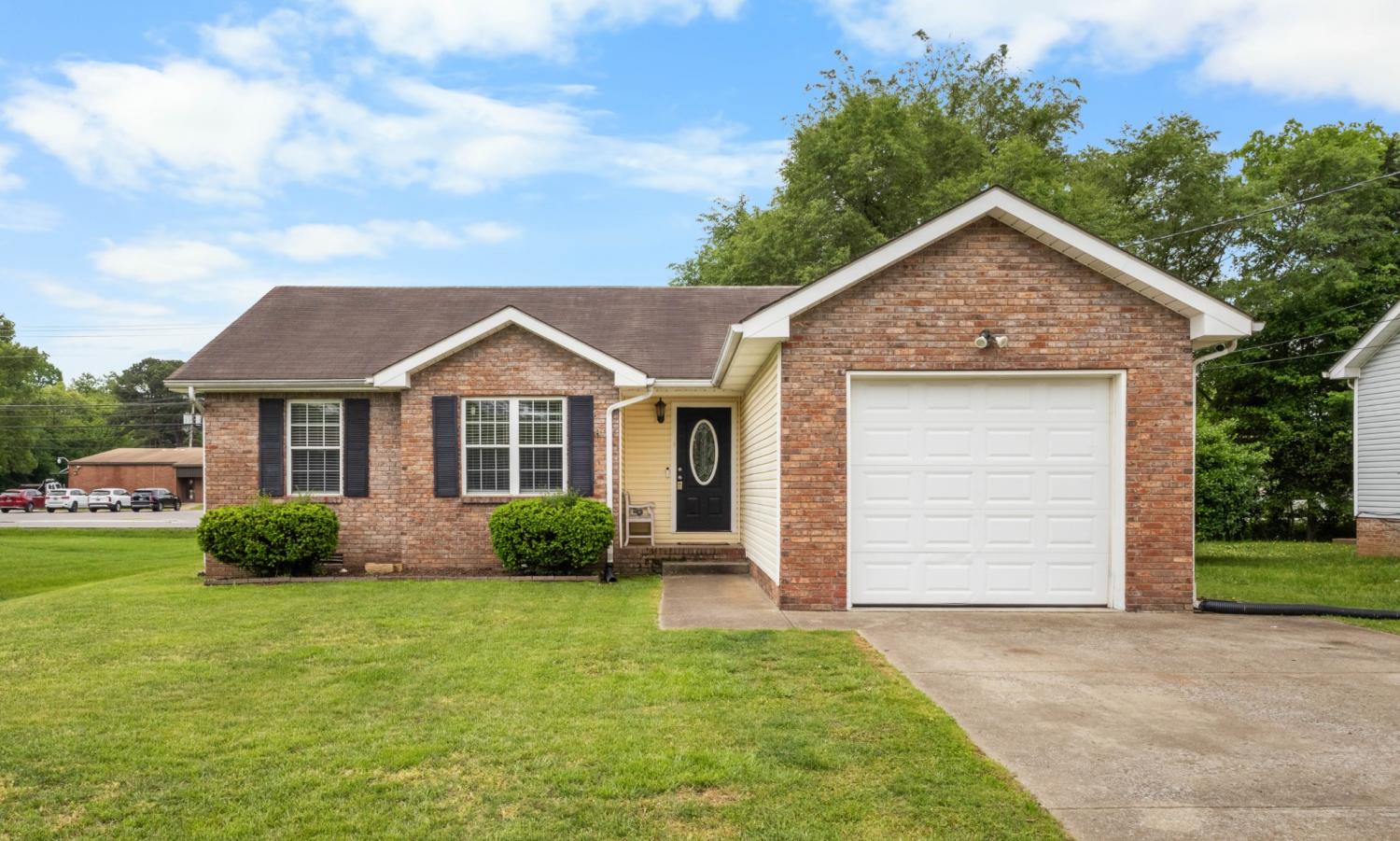 212-Moncrest-Dr For Sale