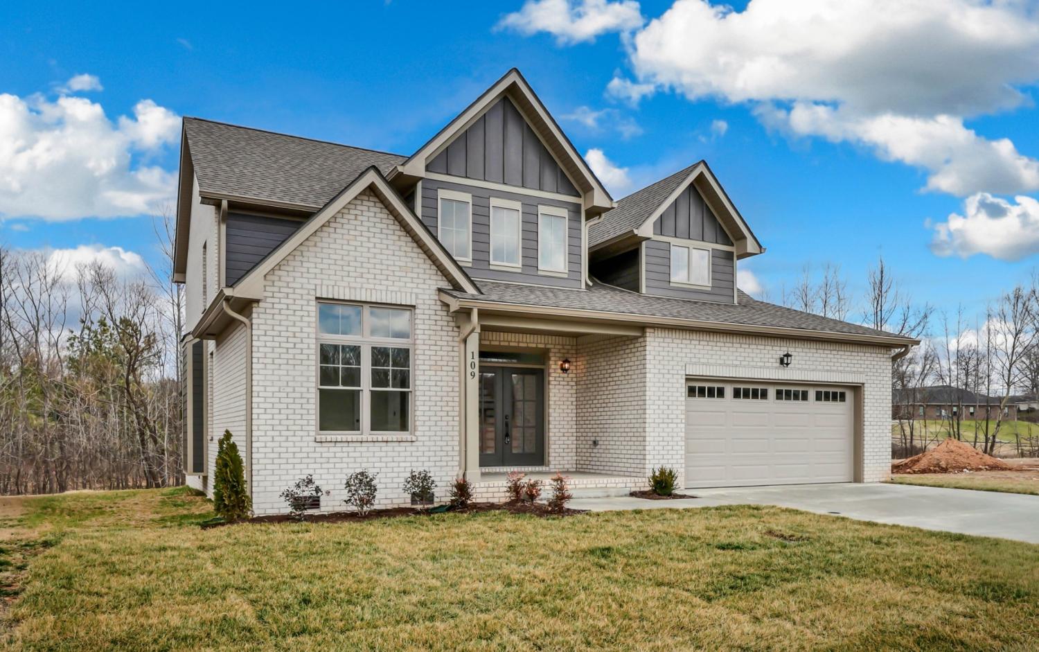 109-Cottage-Ln For Sale