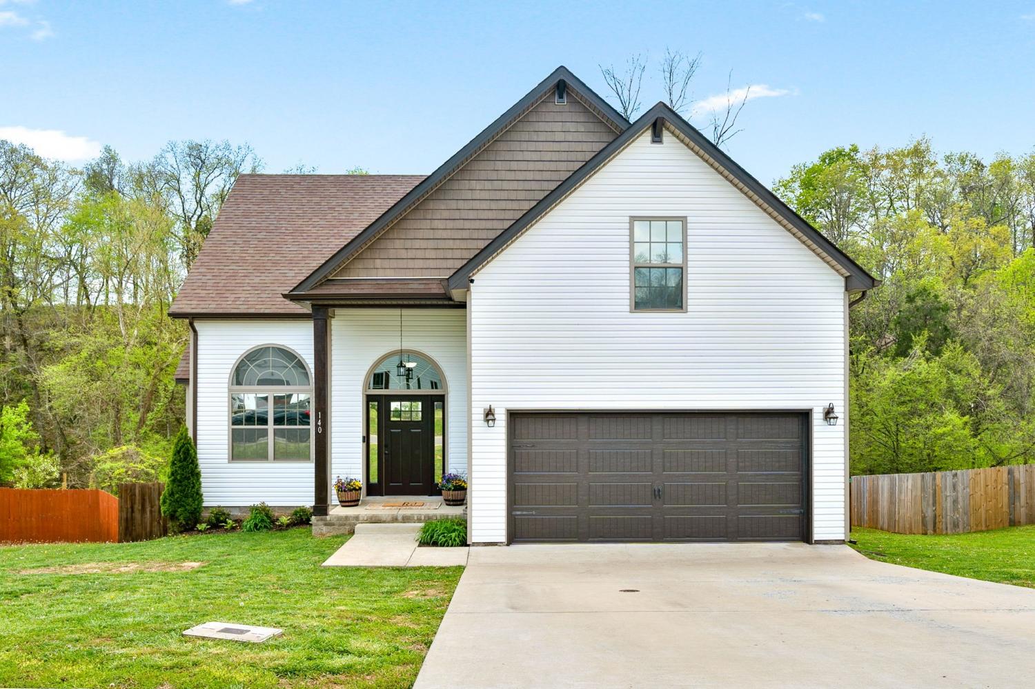 140-Bonnell-Dr For Sale