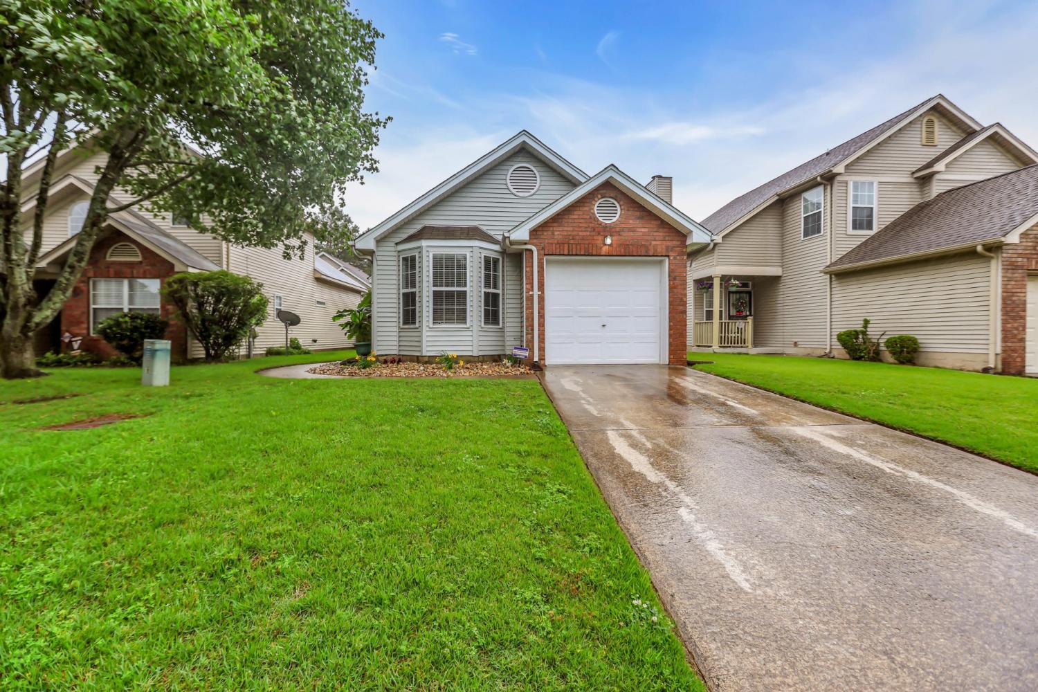 1111-Wembley-Dr For Sale