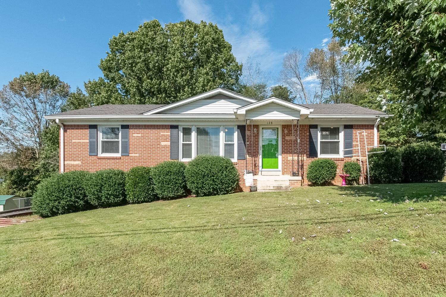 128-Jefferson-Ave--W For Sale