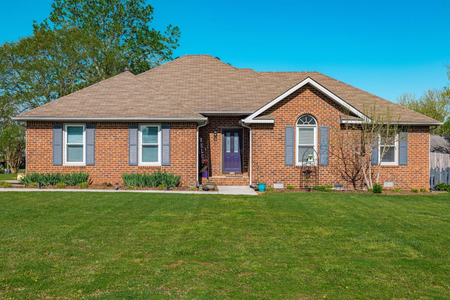 2403-English-Hill-Dr For Sale