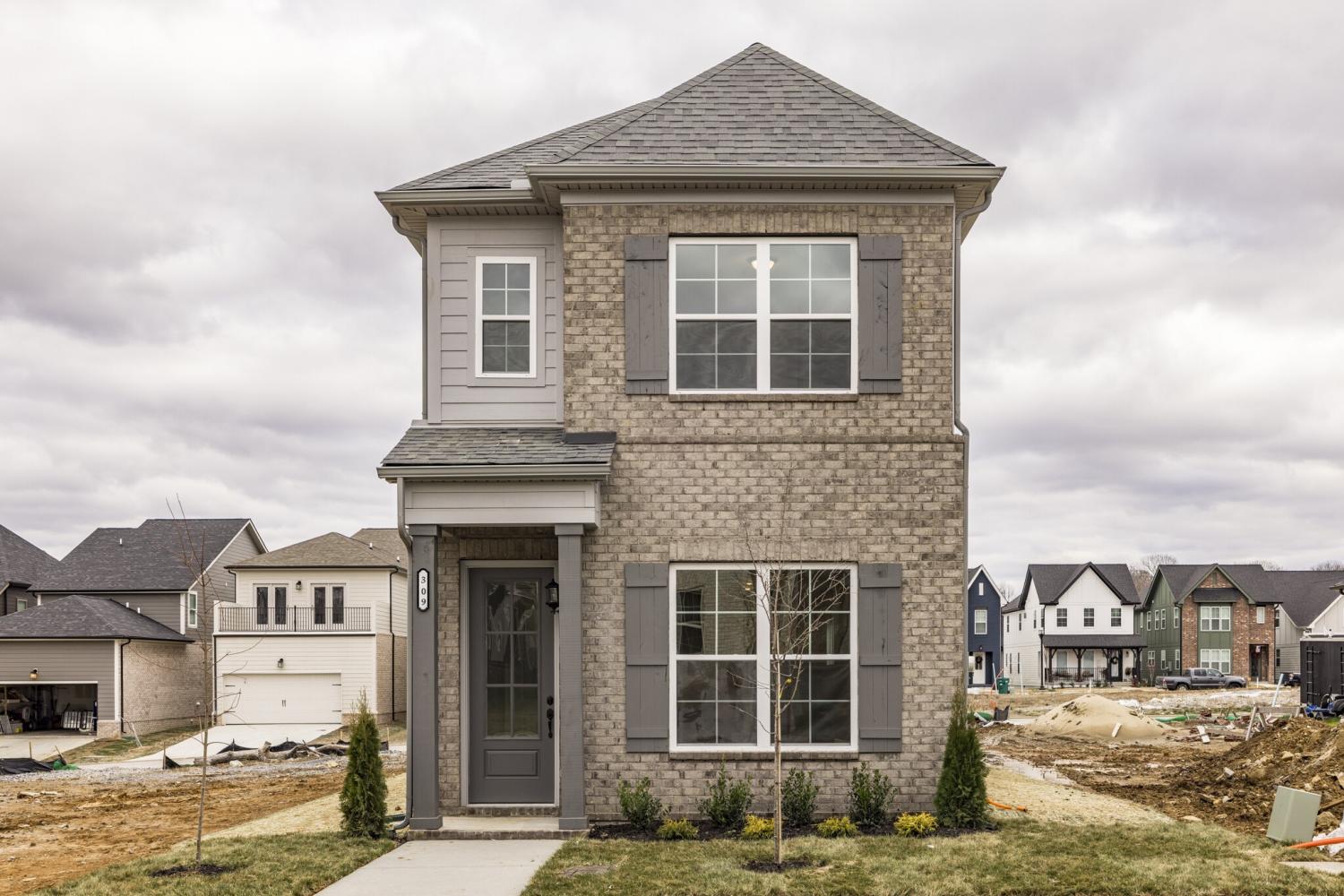 158-Oasis-Dr For Sale