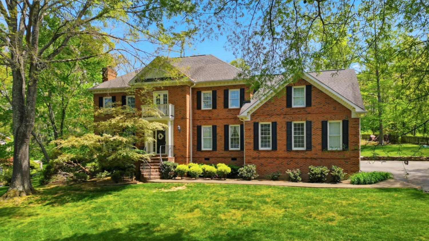 15-Middle-Creek-Road For Sale