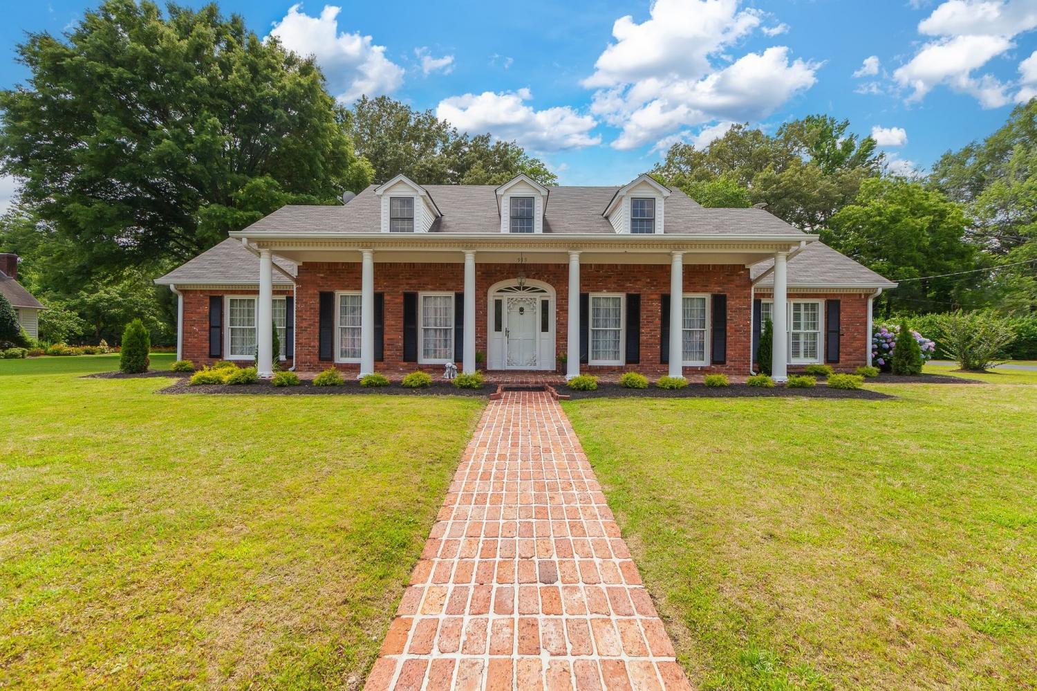 915-Lee-Avenue For Sale