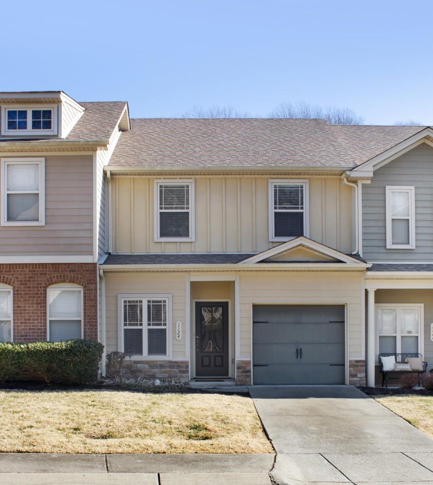 1124-Woodbury-Falls-Ct For Sale