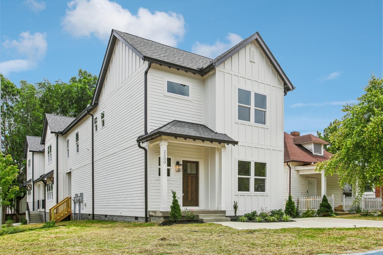 2200-Sadler-Ave For Sale