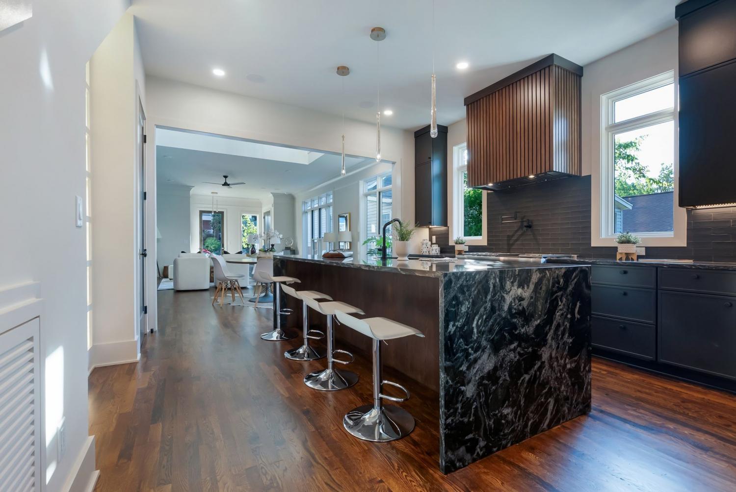 1618-7th-Ave--N For Sale