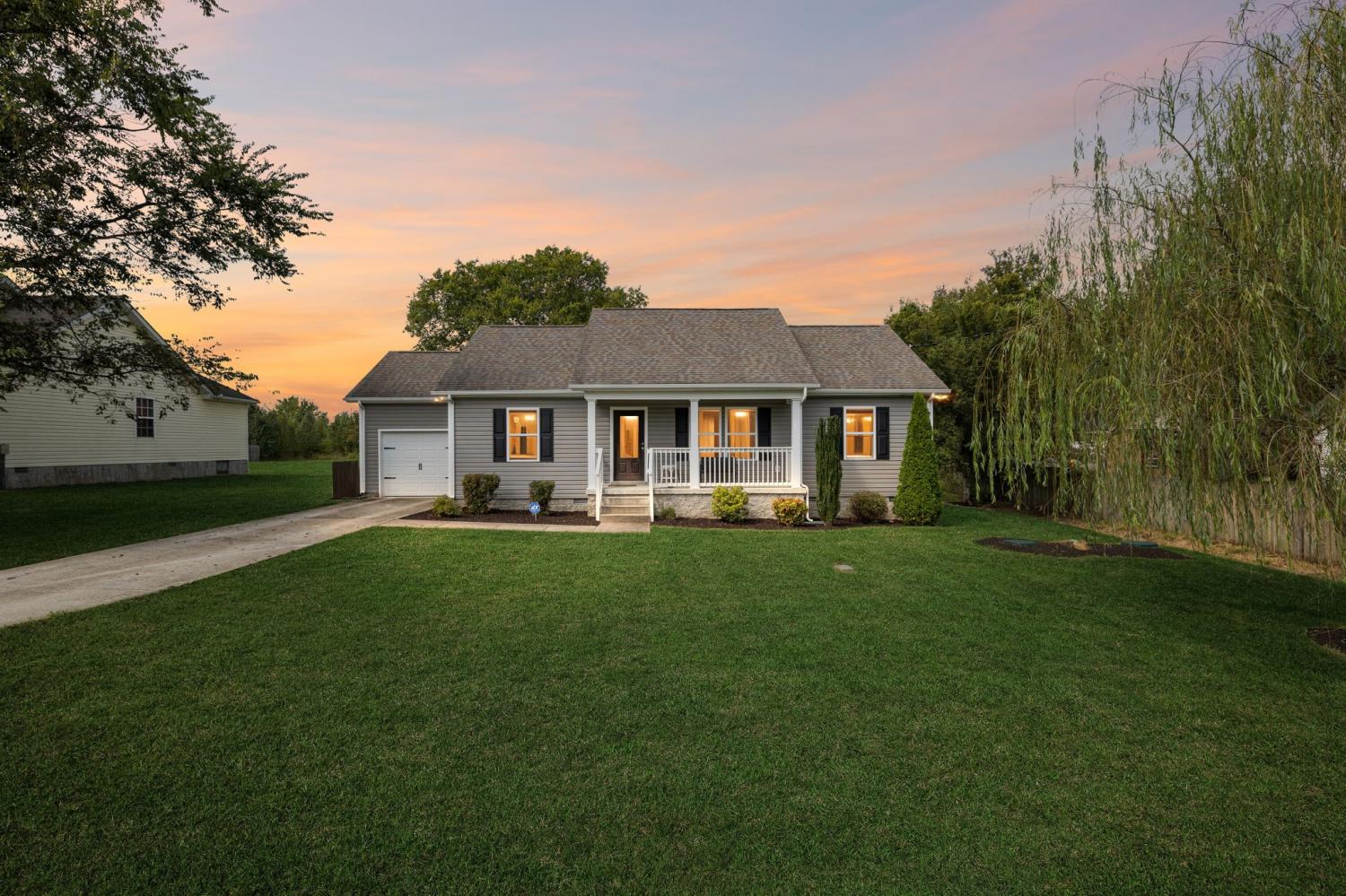 6923-Riverwalk-Blvd For Sale