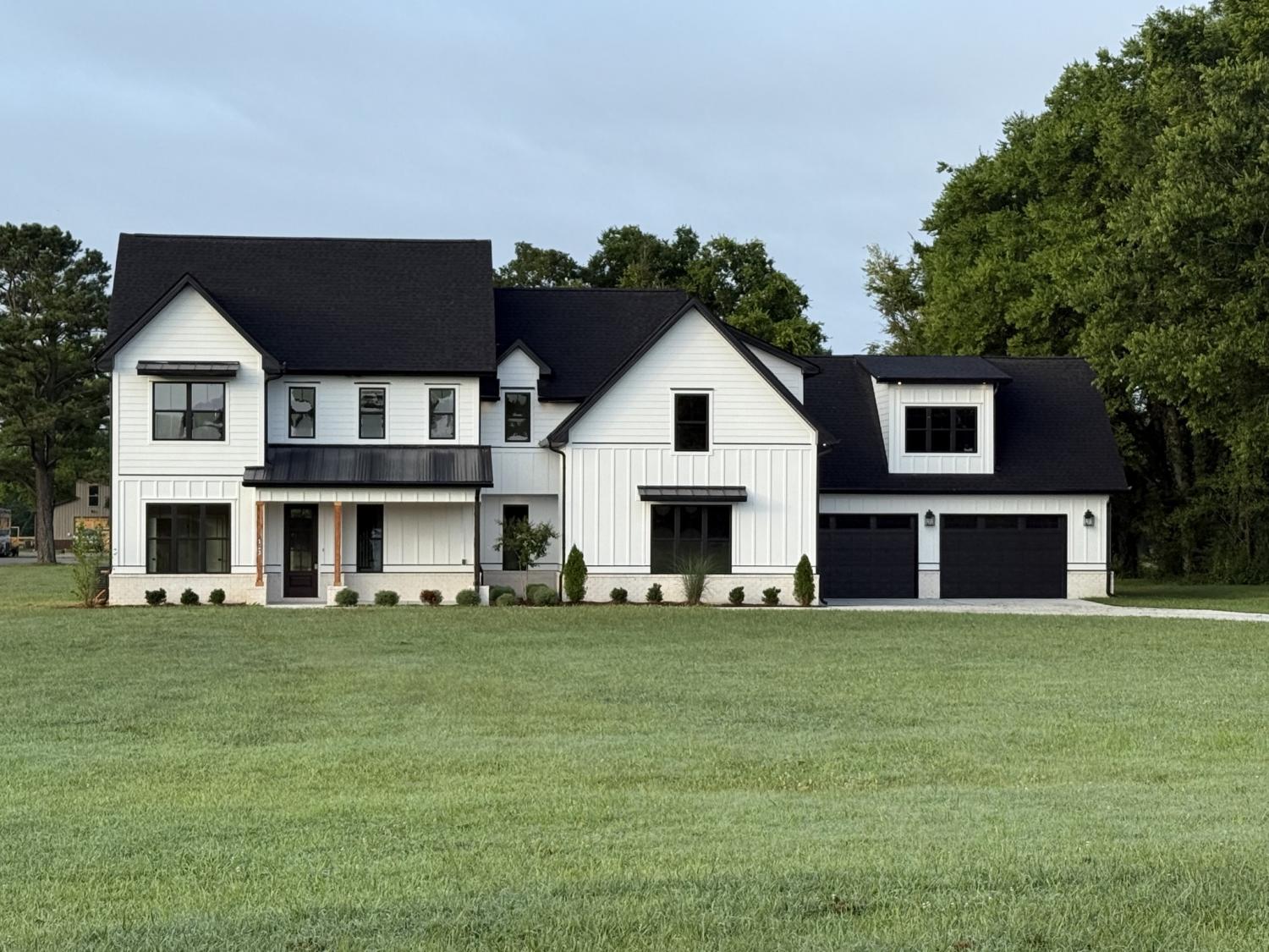 2123-Jc-Taber-Ln For Sale