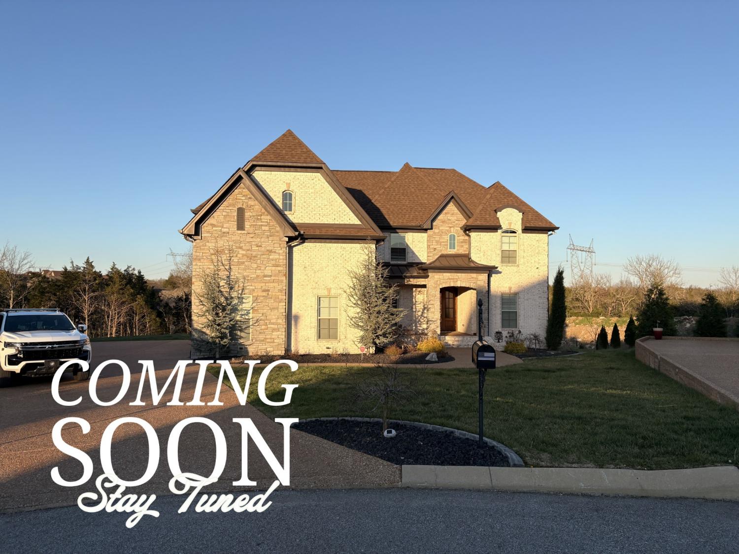 2902-Carisbrooke-Dr For Sale