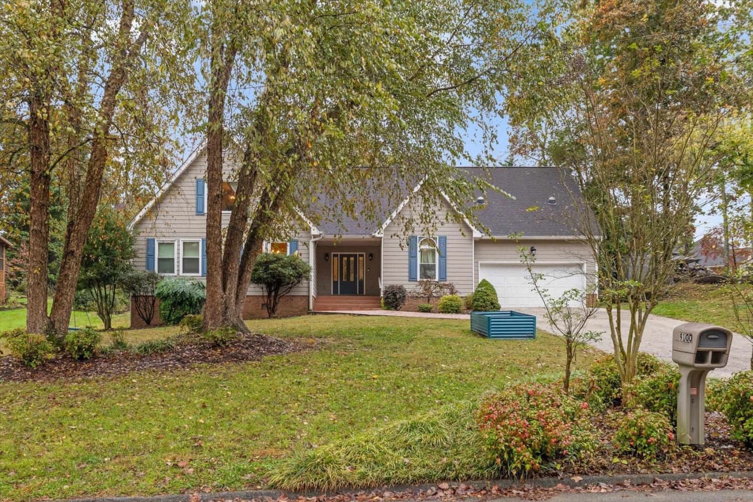 9100-Tennga-Lane For Sale