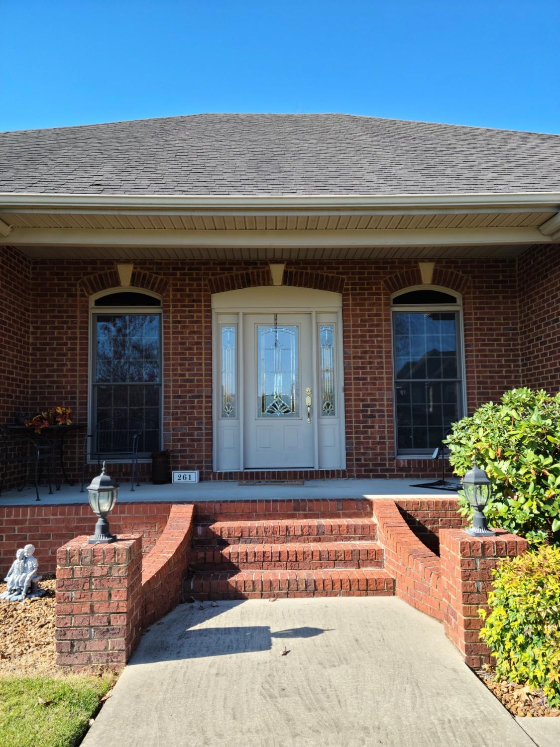 261-Bell-Dr--W For Sale