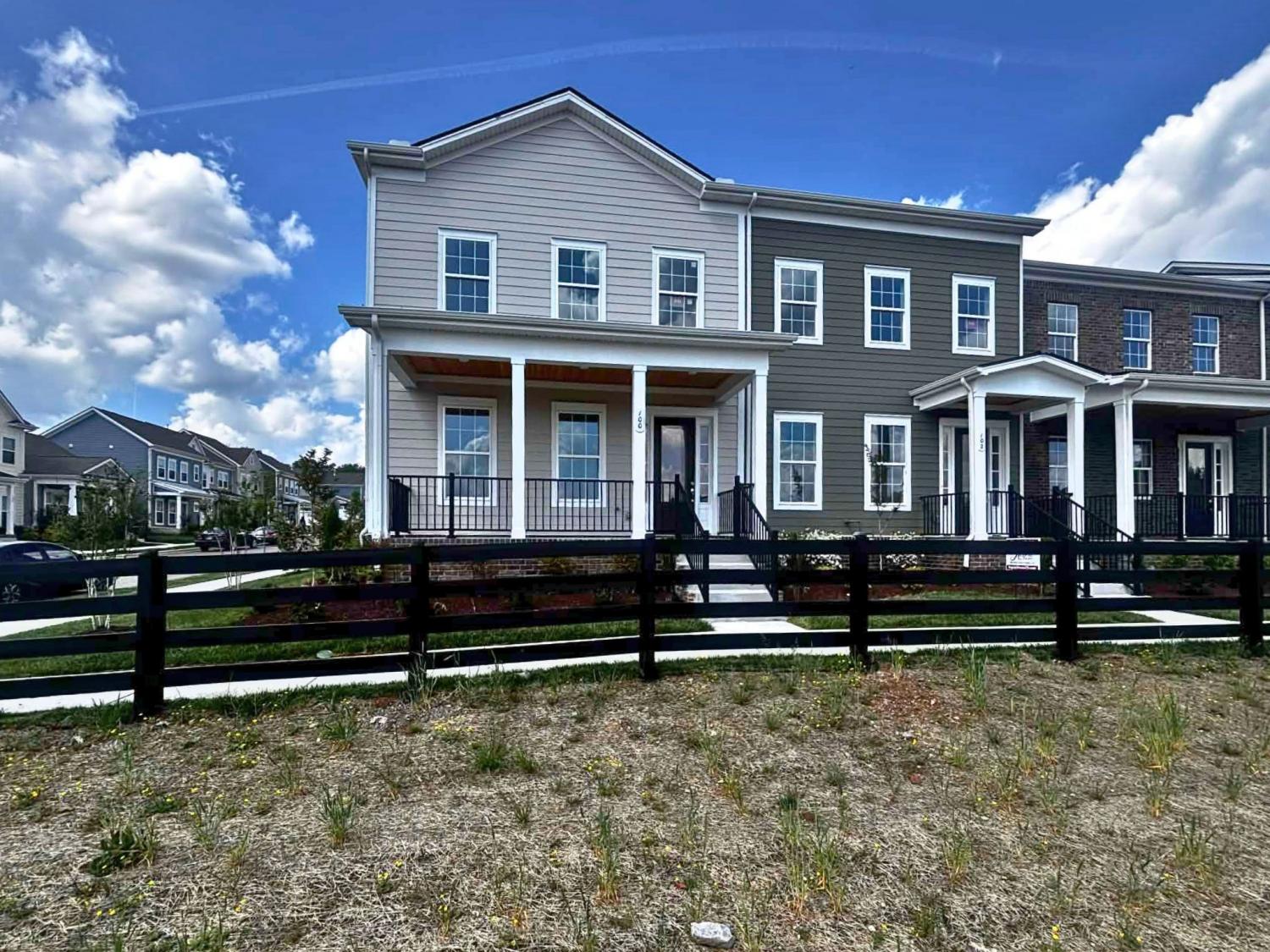 100-Ireton-Aly For Sale