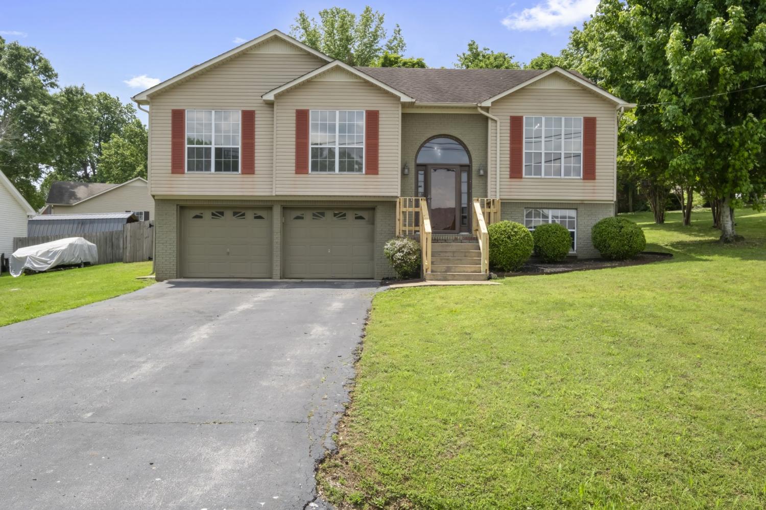J E Woodard Elementary Property for Sale