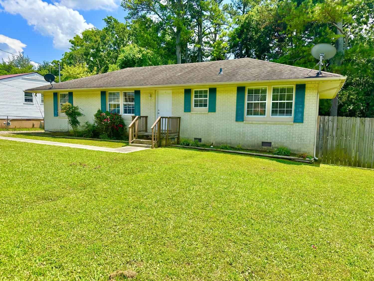106-Whiteside-St For Sale