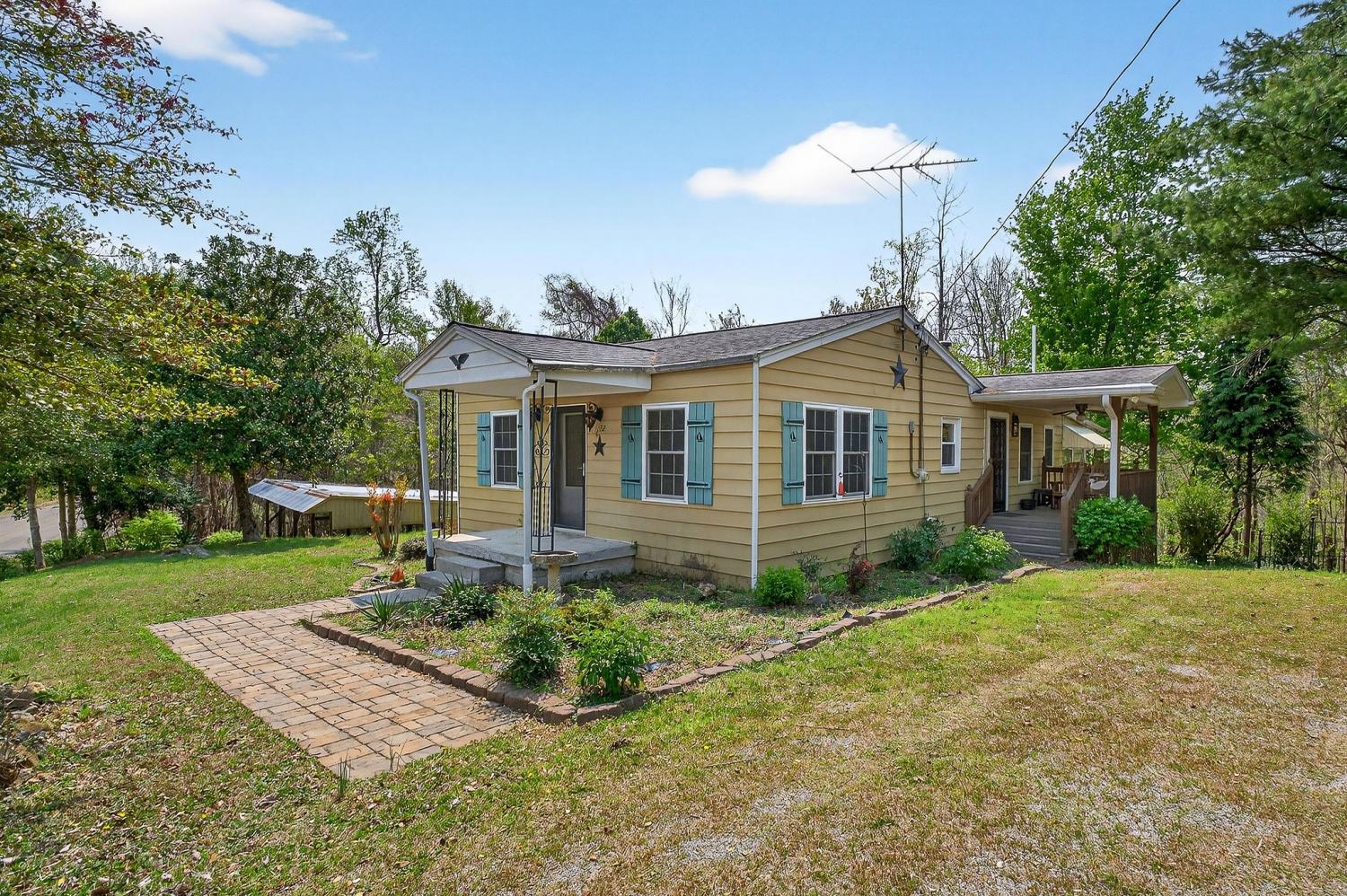 1932-Holly-Creek-Rd For Sale