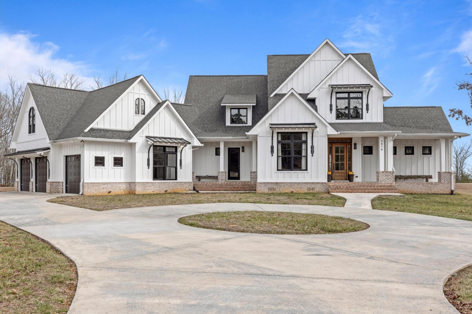 2070-River-Bluffs-Drive For Sale