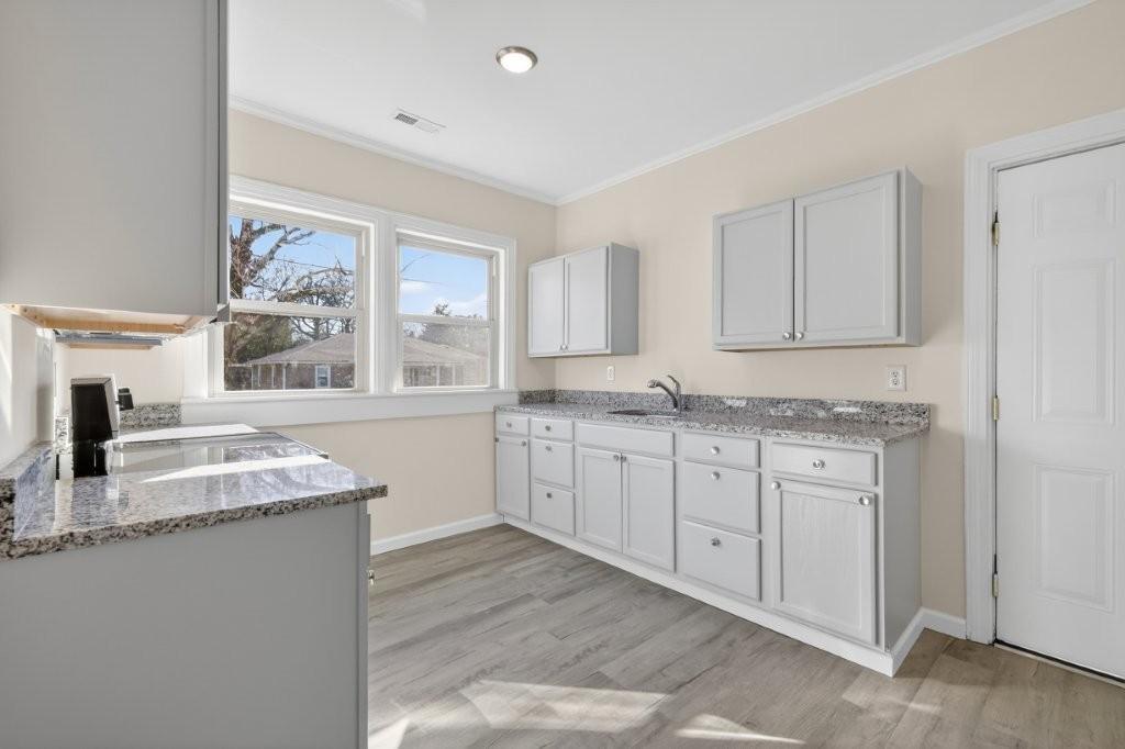 207-Carter-Street For Sale