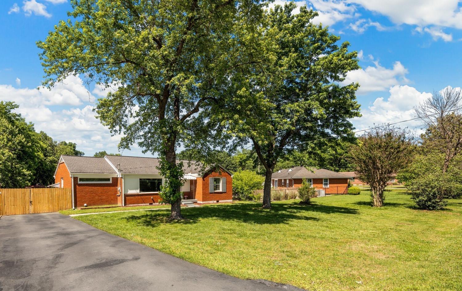 2118-Crystal-Dr For Sale