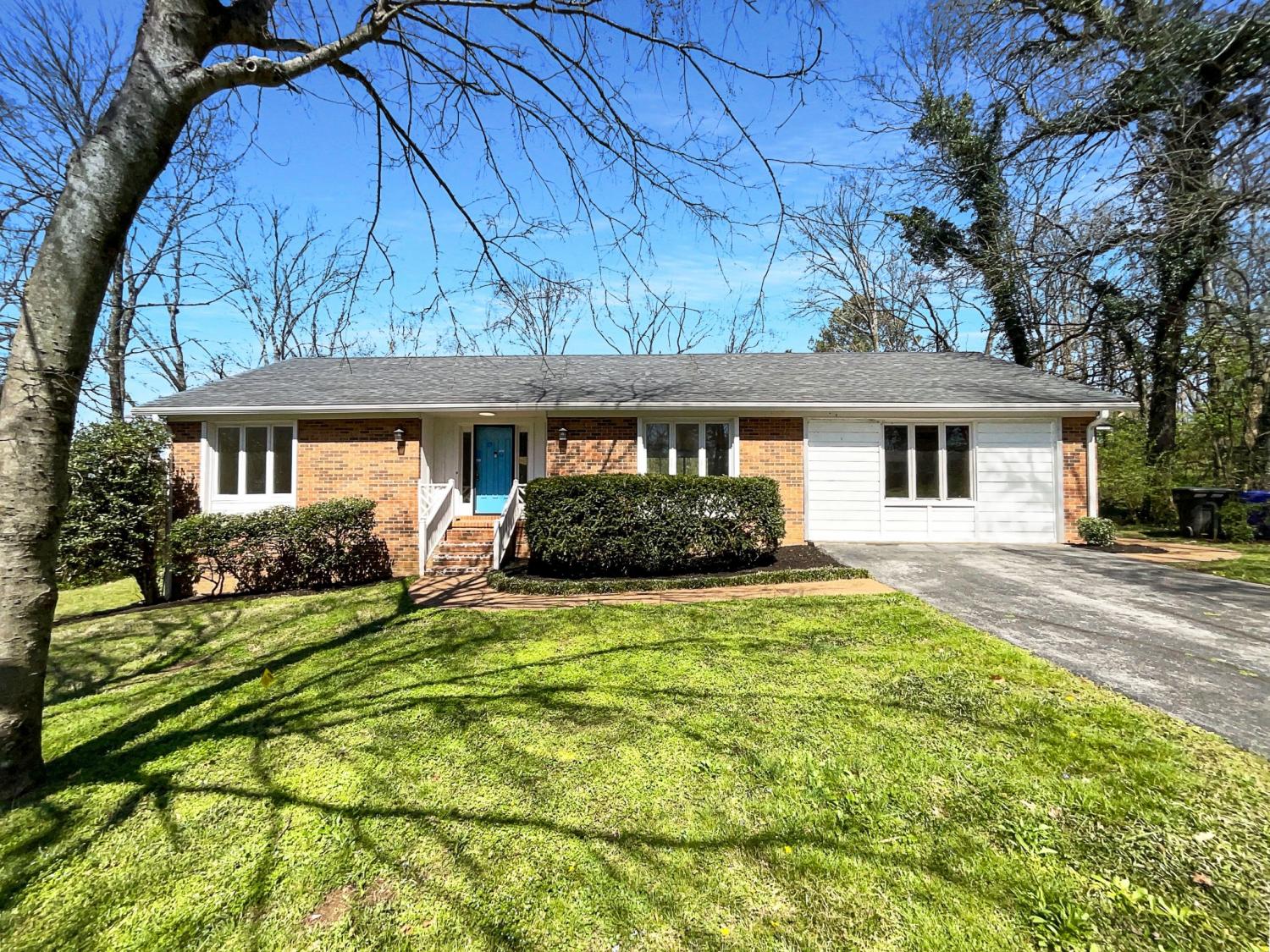 1112-Hiwassee-Dr For Sale
