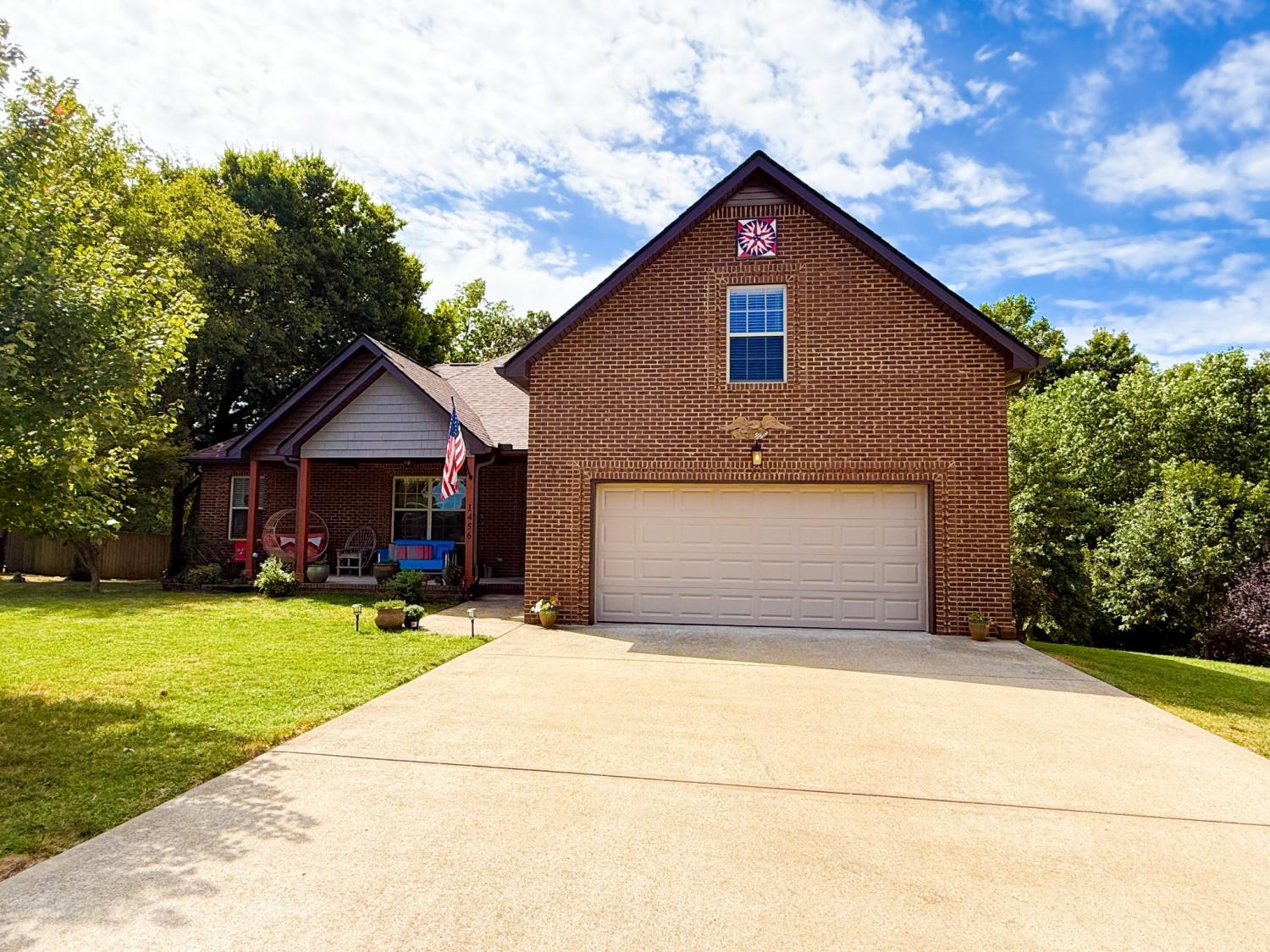 1456-Rustys-Ln For Sale