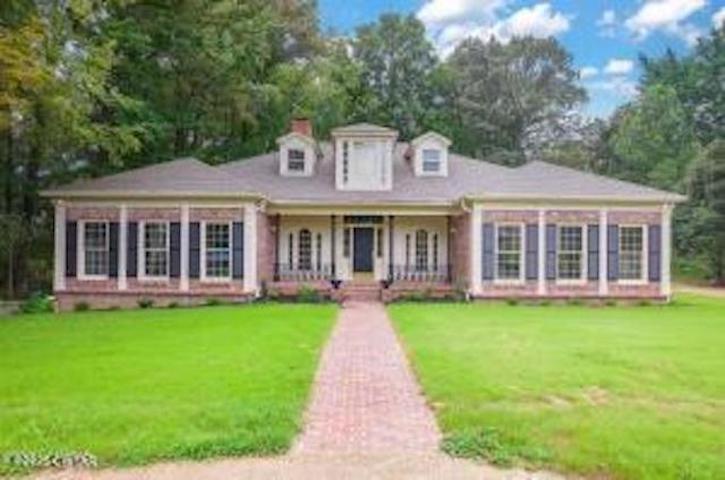 33-Natchez-Pl For Sale