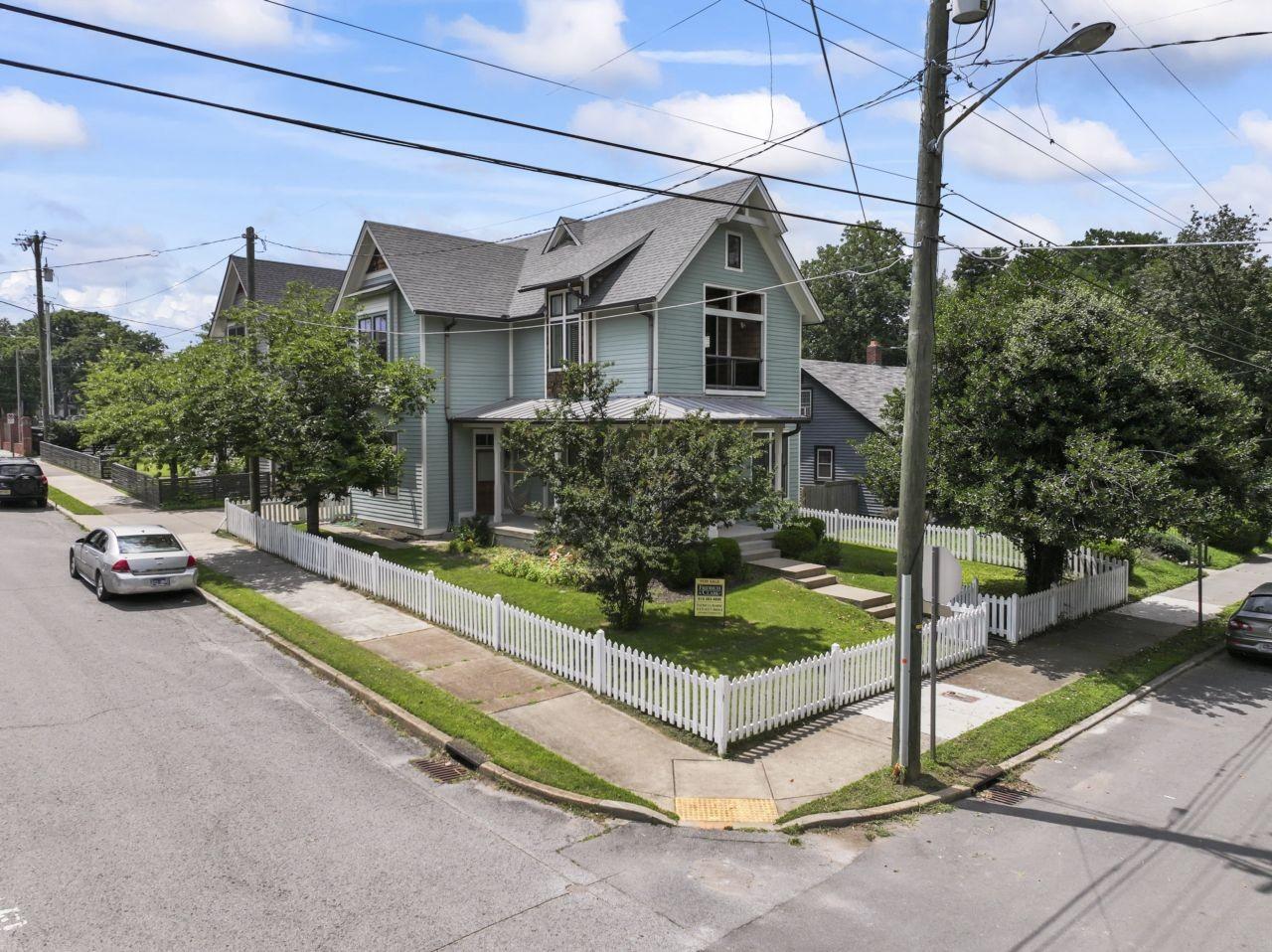 2115-Grantland-Ave For Sale