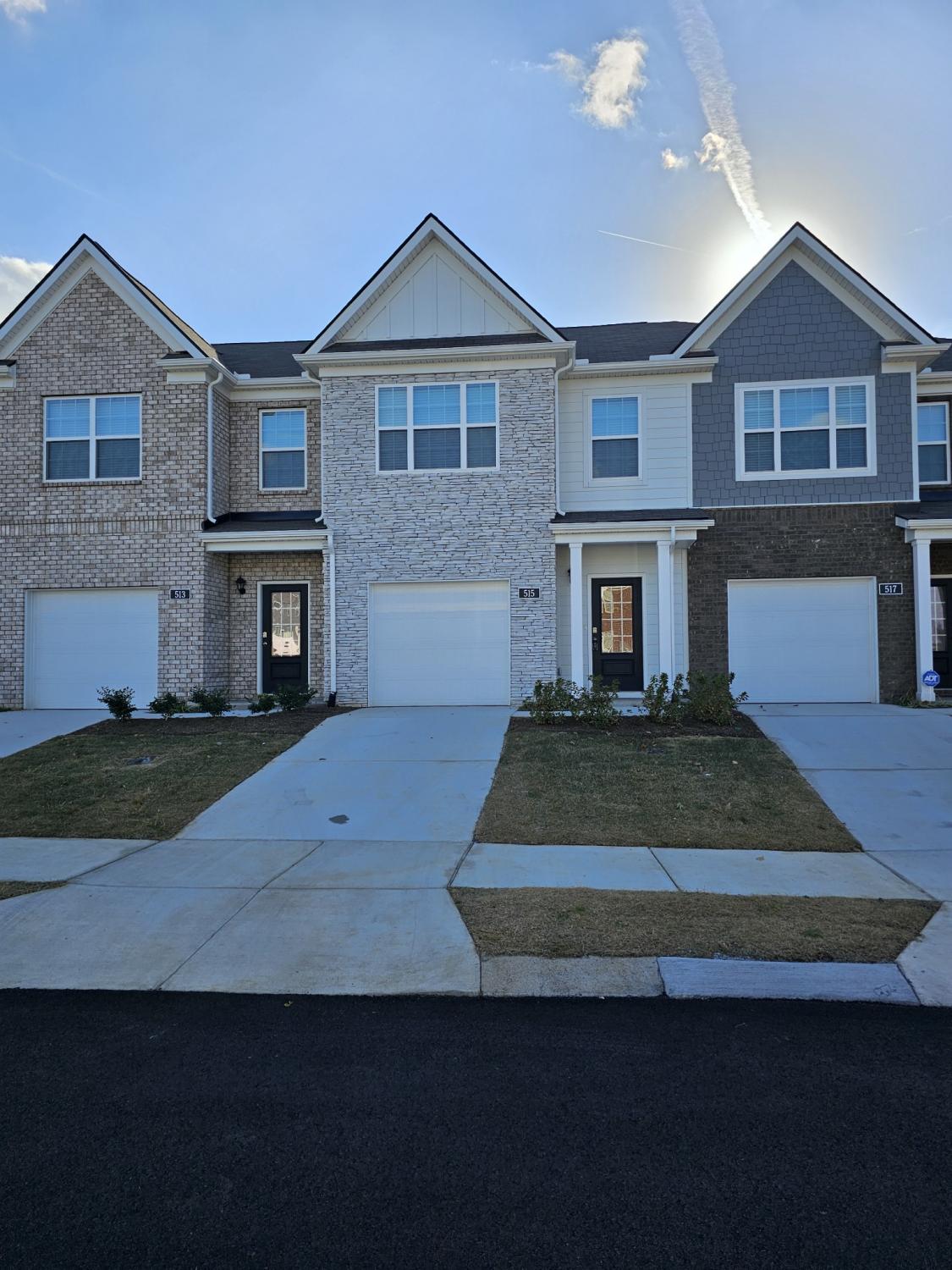 515-Ferndale-Pl For Sale